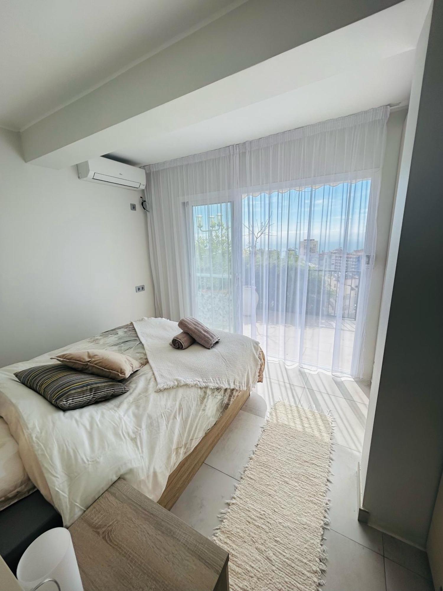 New Luxury Tuulia With Private Pool And Parking Villa *